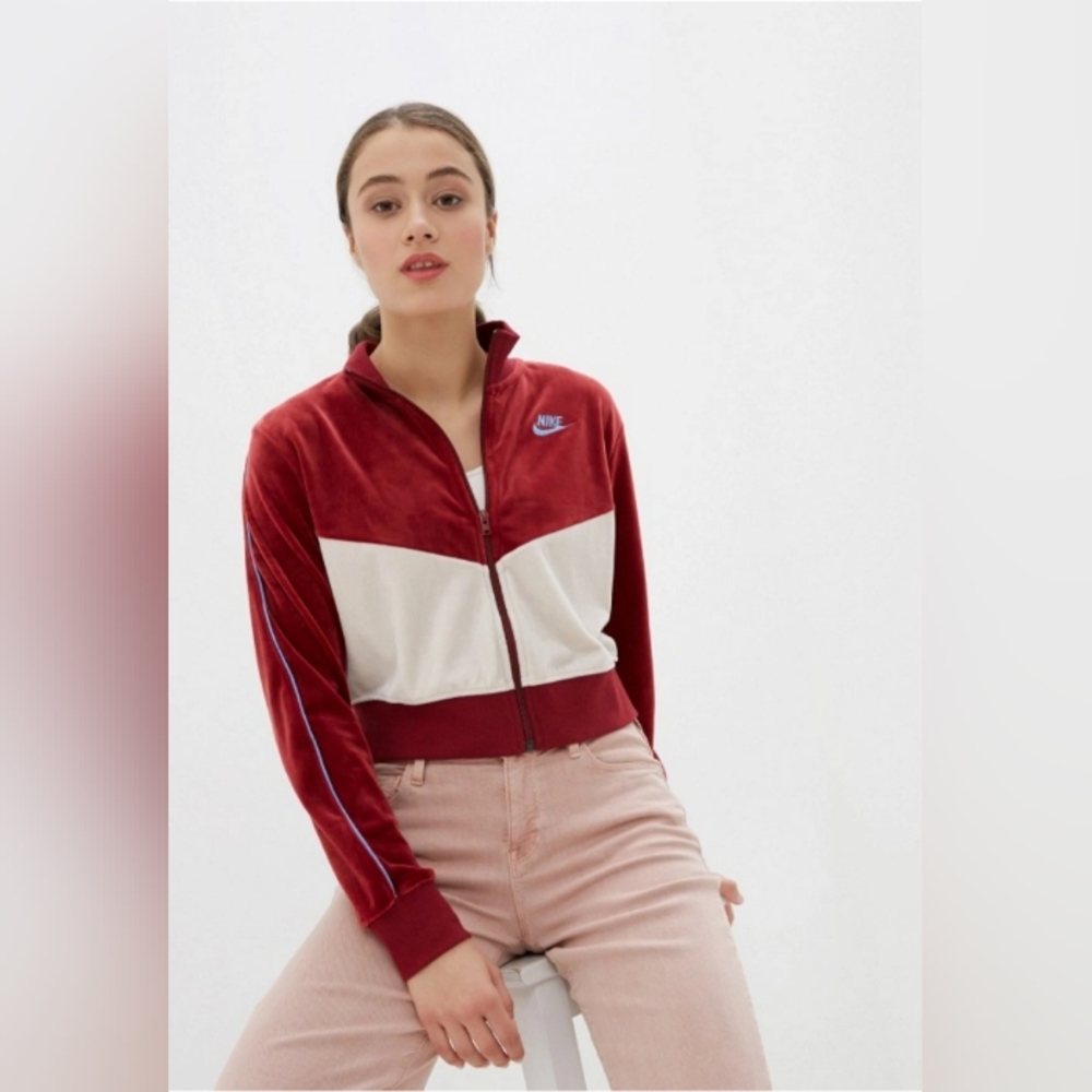 NWT Nike sportswear women's heritage plush jacket BURGANDY Size XS